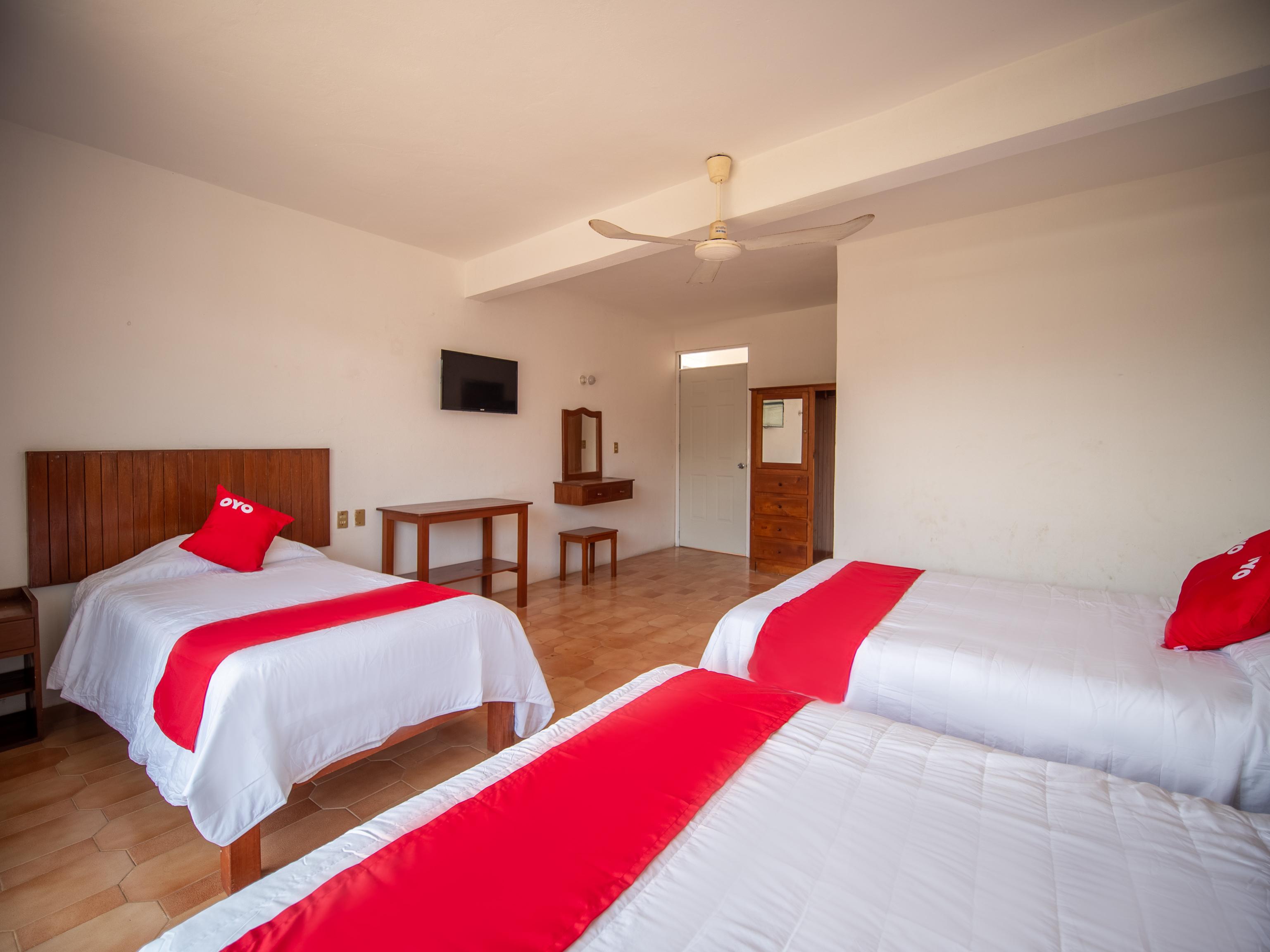 Oyo Hotel Arena Surf, Puerto Escondido מראה חיצוני תמונה